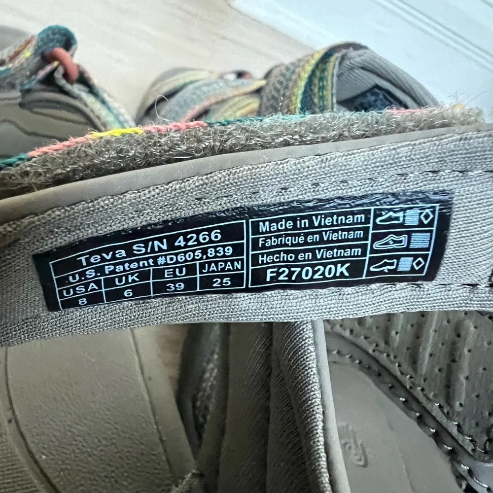 Teva Tierra Gray Sandals with Multicolor Woven Adjustable Straps Women 8 EU 39 - Picture 2 of 6